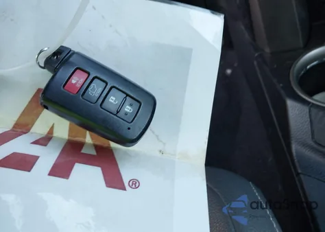 2013 Toyota Rav4 Limited из США, поврежденный, VIN 2T3YFREV1DW043824